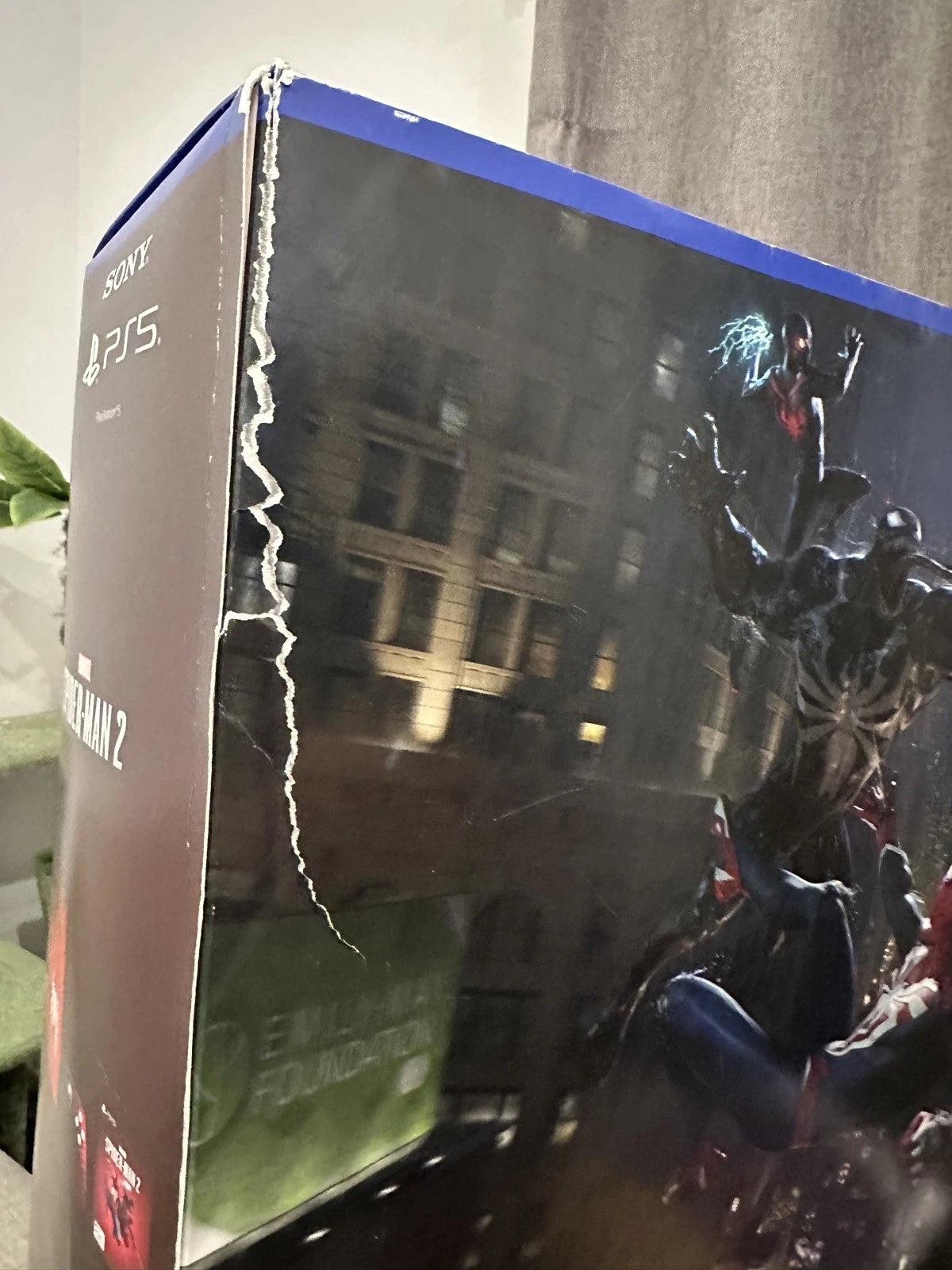 Sony PS5 Blu-Ray Edition Console Spider-Man 2 Limited Edition Bundle (with box)